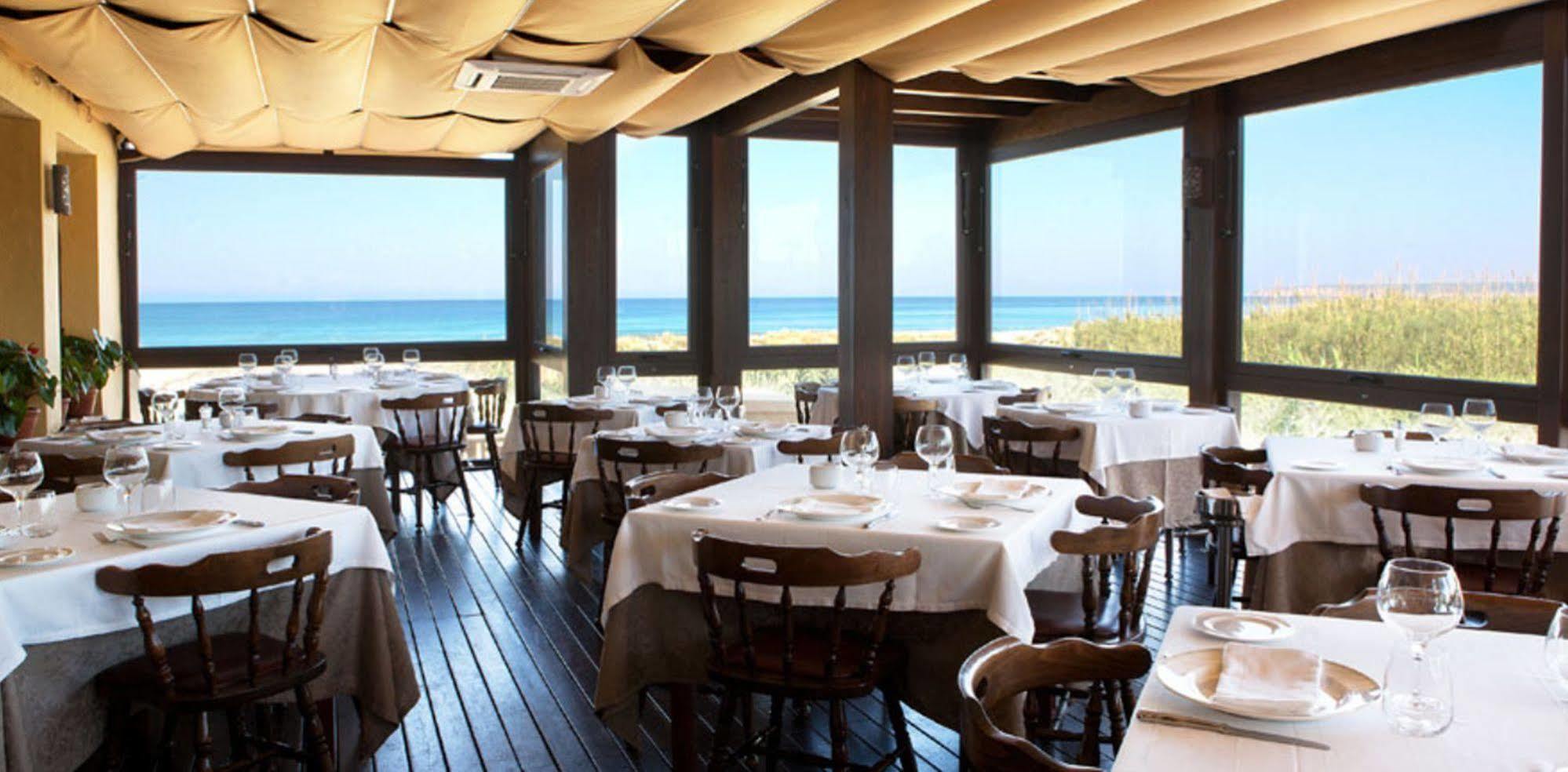 Hotel Antonio II Zahara de los Atunes Exteriör bild